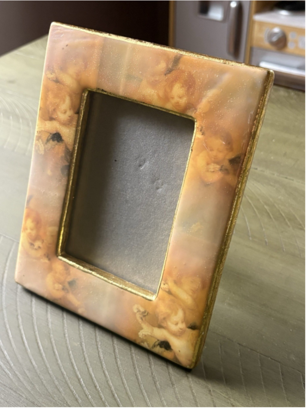 Vintage Cherub Angel Picture Frame Gold Trim Romantic Cottage Decor 4x6